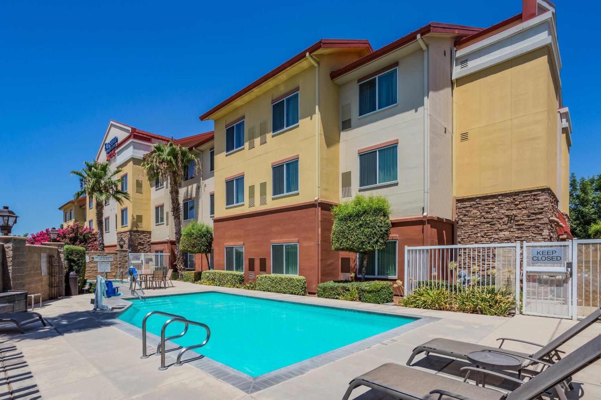 Fairfield Inn And Suites Turlock Ngoại thất bức ảnh